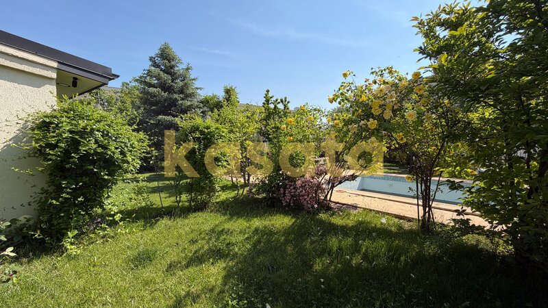 Vila N, Cosmopolis, 95mp, mobilata si utilata, terasa inchisa